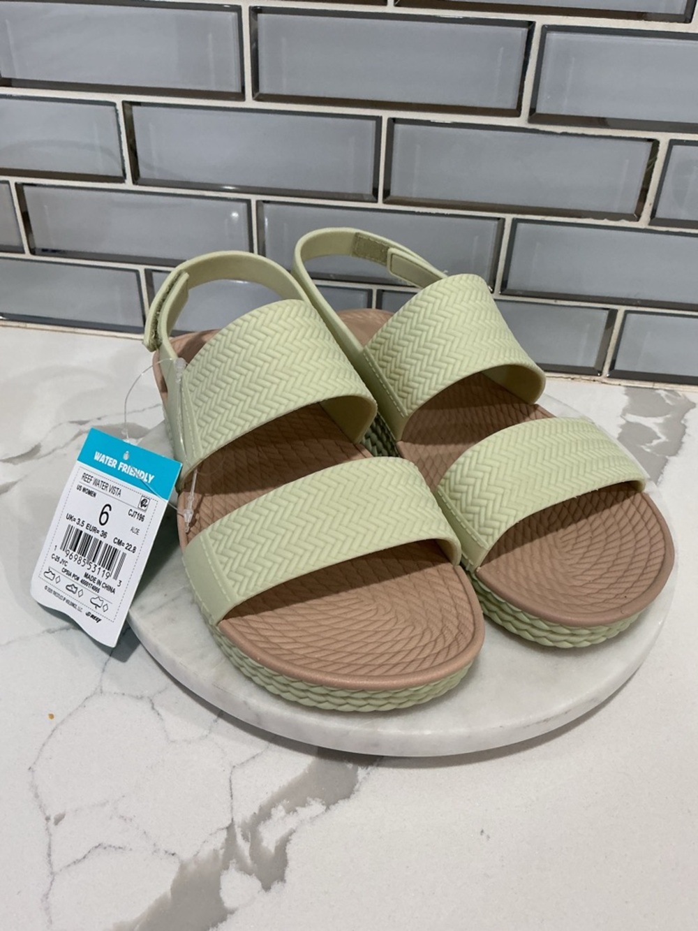 Reef Women's Light Green and Tan Strappy Sandals
